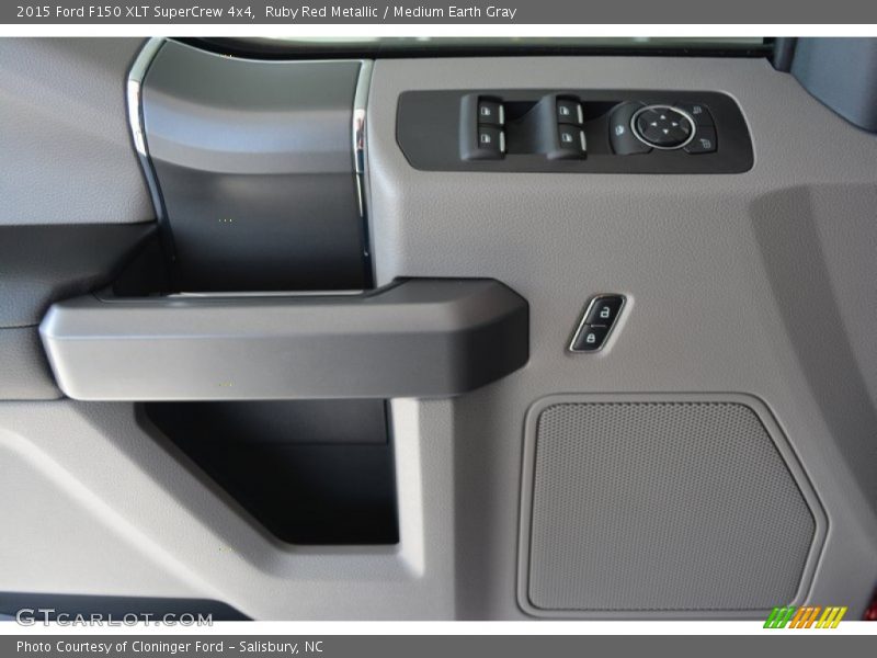 Ruby Red Metallic / Medium Earth Gray 2015 Ford F150 XLT SuperCrew 4x4