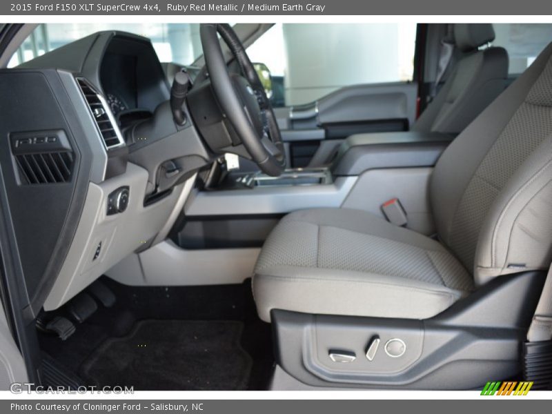 Ruby Red Metallic / Medium Earth Gray 2015 Ford F150 XLT SuperCrew 4x4