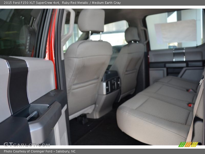 Ruby Red Metallic / Medium Earth Gray 2015 Ford F150 XLT SuperCrew 4x4