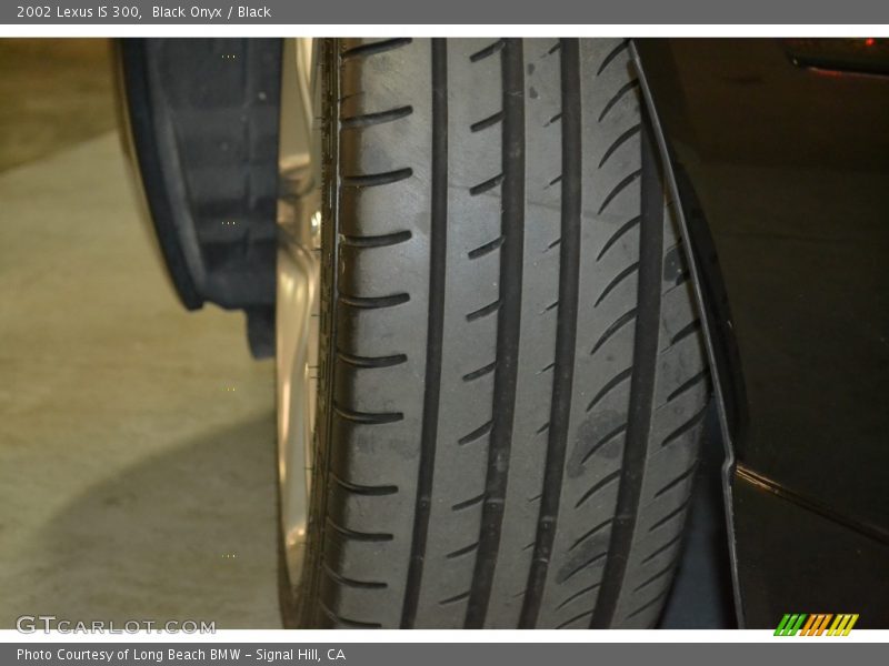 Black Onyx / Black 2002 Lexus IS 300