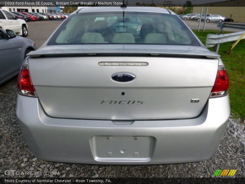 Brilliant Silver Metallic / Medium Stone 2009 Ford Focus SE Coupe