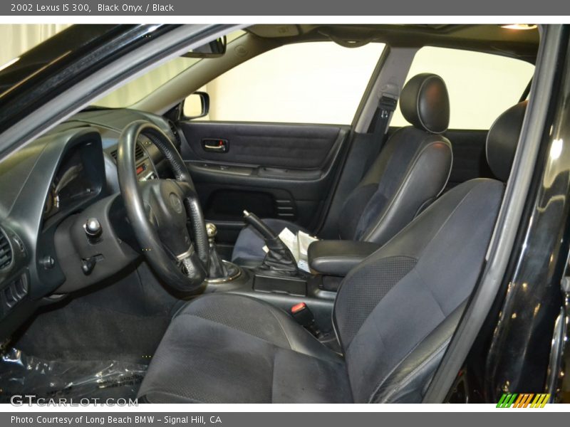 Black Onyx / Black 2002 Lexus IS 300