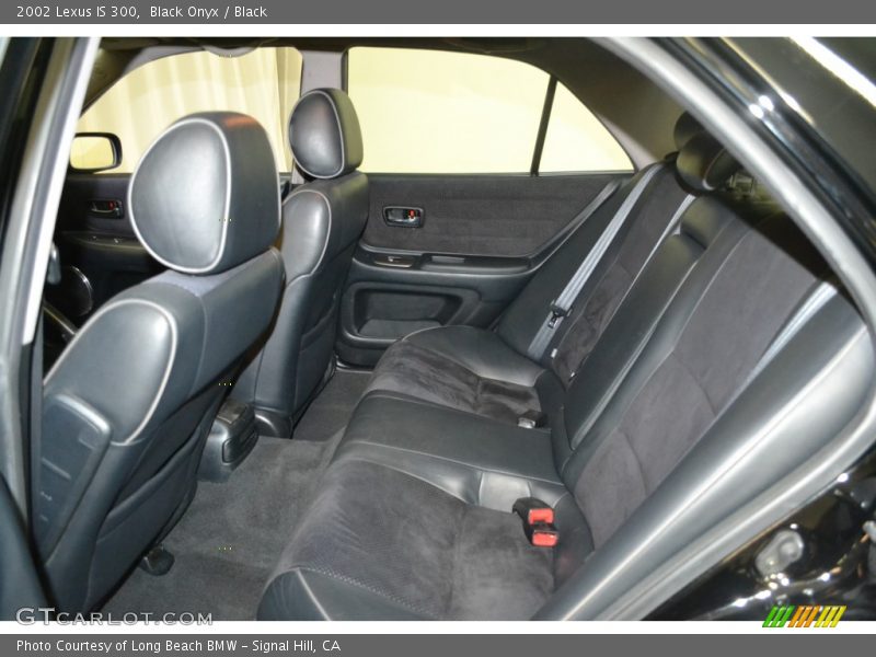 Black Onyx / Black 2002 Lexus IS 300