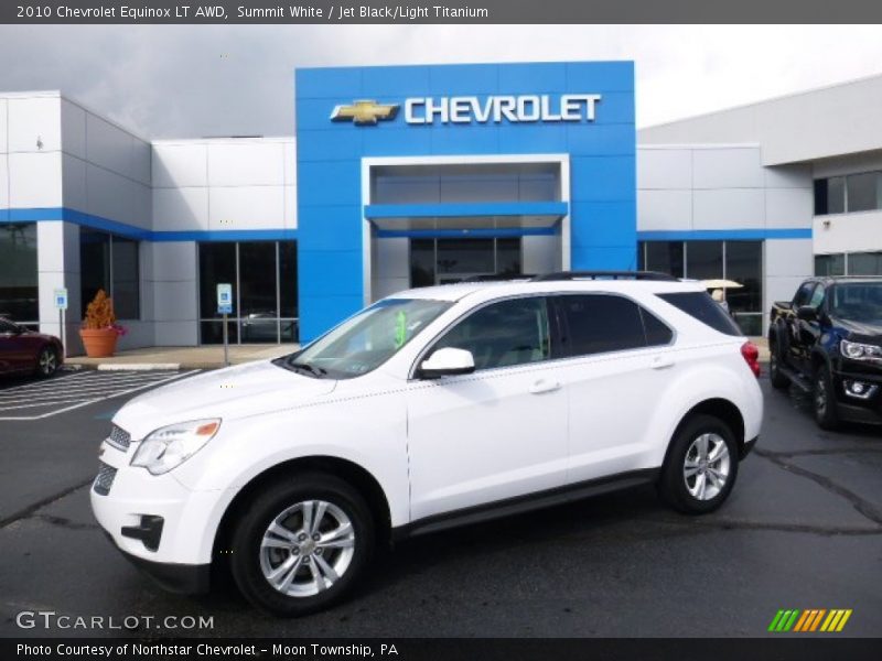 Front 3/4 View of 2010 Equinox LT AWD