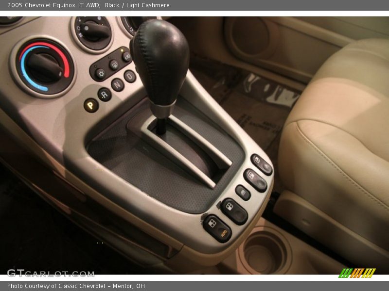Black / Light Cashmere 2005 Chevrolet Equinox LT AWD