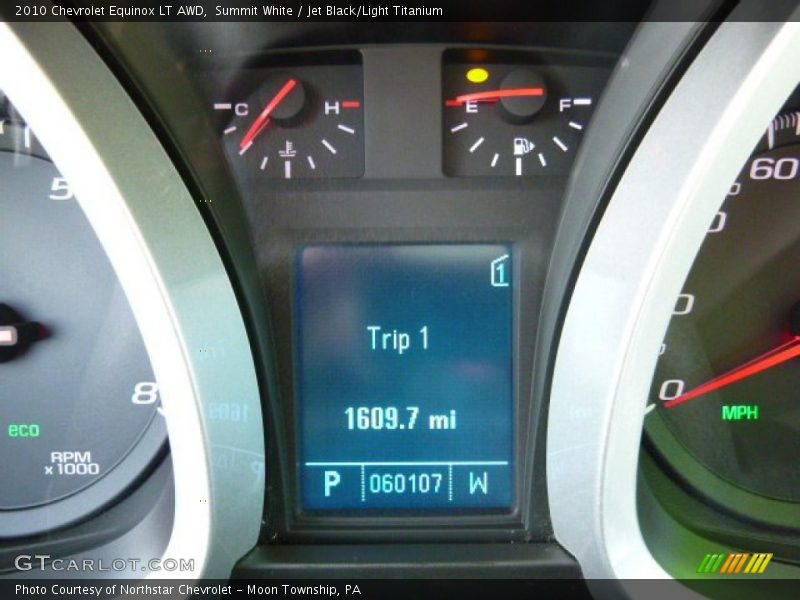 Summit White / Jet Black/Light Titanium 2010 Chevrolet Equinox LT AWD