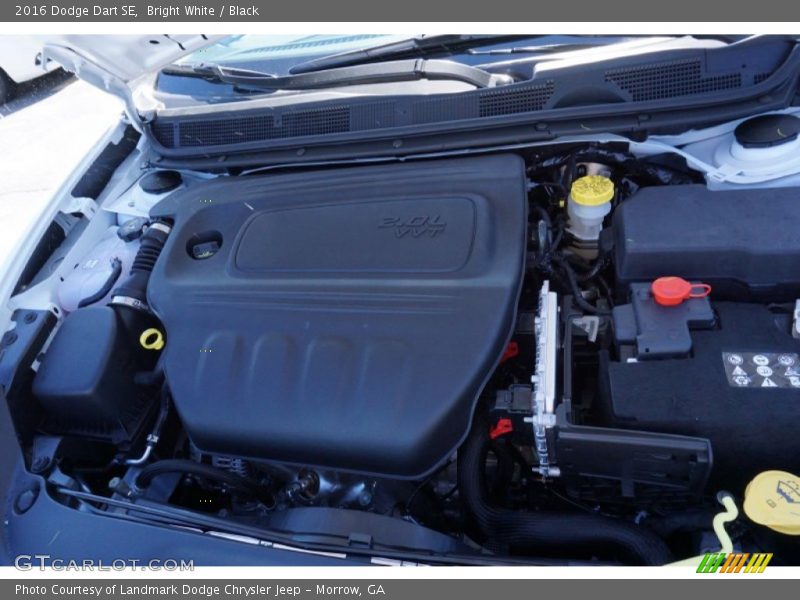 Bright White / Black 2016 Dodge Dart SE