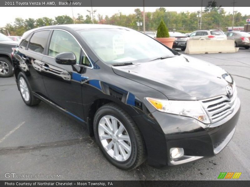 Black / Ivory 2011 Toyota Venza I4 AWD