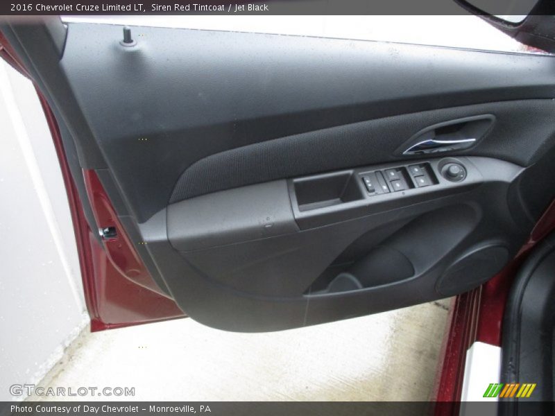 Siren Red Tintcoat / Jet Black 2016 Chevrolet Cruze Limited LT
