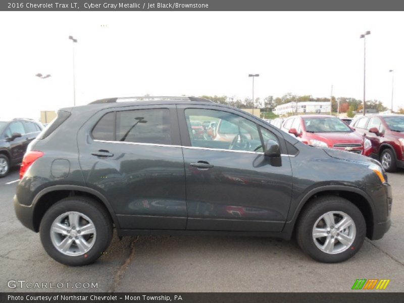 Cyber Gray Metallic / Jet Black/Brownstone 2016 Chevrolet Trax LT