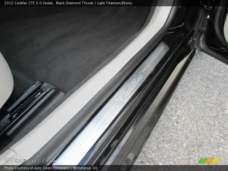 Black Diamond Tricoat / Light Titanium/Ebony 2012 Cadillac CTS 3.0 Sedan