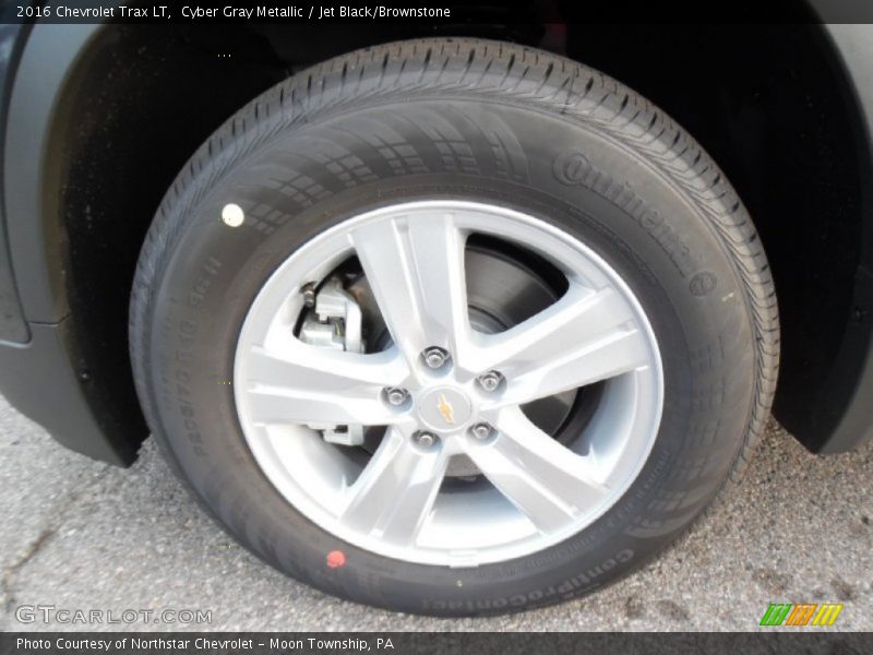 Cyber Gray Metallic / Jet Black/Brownstone 2016 Chevrolet Trax LT