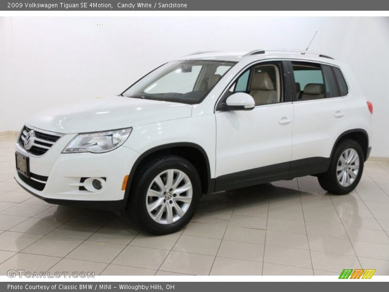 Candy White / Sandstone 2009 Volkswagen Tiguan SE 4Motion