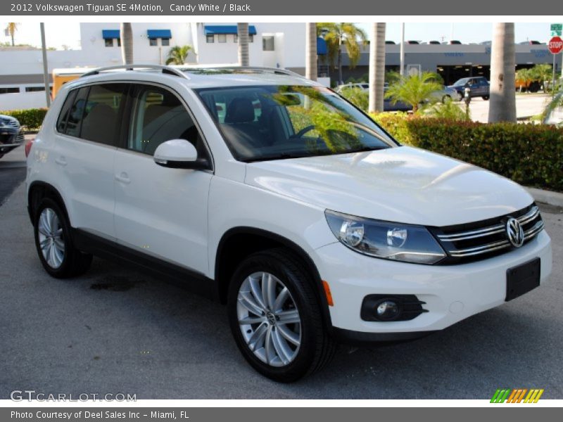 Front 3/4 View of 2012 Tiguan SE 4Motion