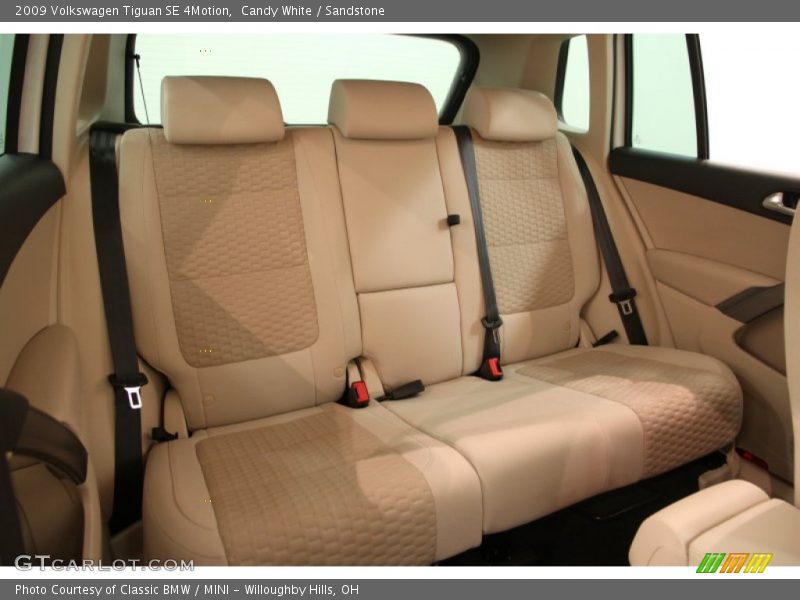 Candy White / Sandstone 2009 Volkswagen Tiguan SE 4Motion