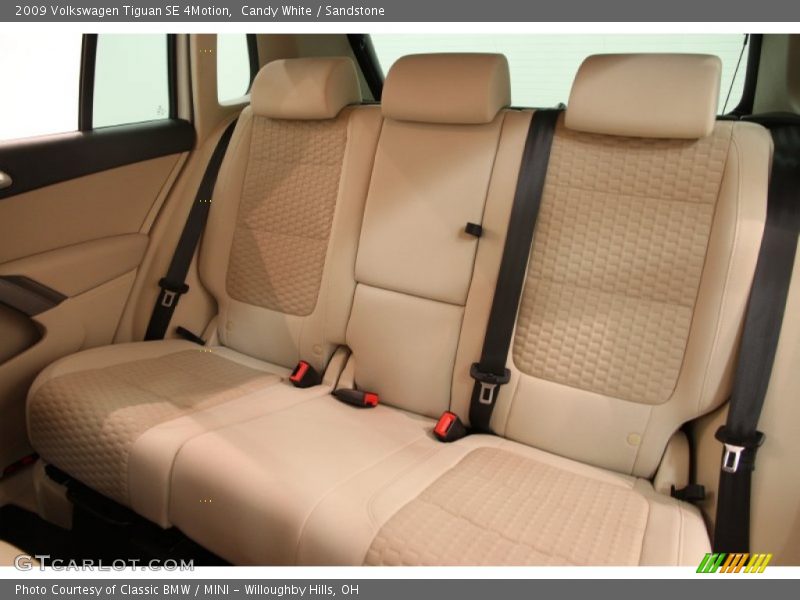 Candy White / Sandstone 2009 Volkswagen Tiguan SE 4Motion