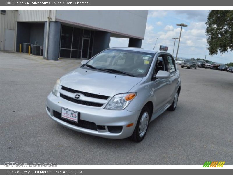 Silver Streak Mica / Dark Charcoal 2006 Scion xA