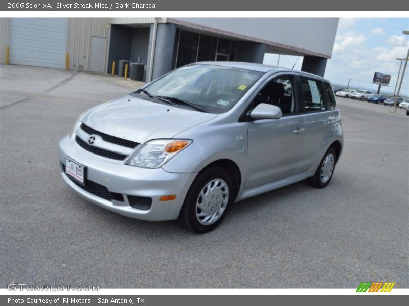 Silver Streak Mica / Dark Charcoal 2006 Scion xA