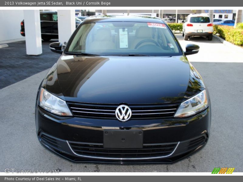 Black Uni / Cornsilk Beige 2013 Volkswagen Jetta SE Sedan
