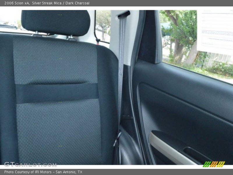 Silver Streak Mica / Dark Charcoal 2006 Scion xA