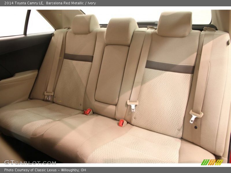 Barcelona Red Metallic / Ivory 2014 Toyota Camry LE