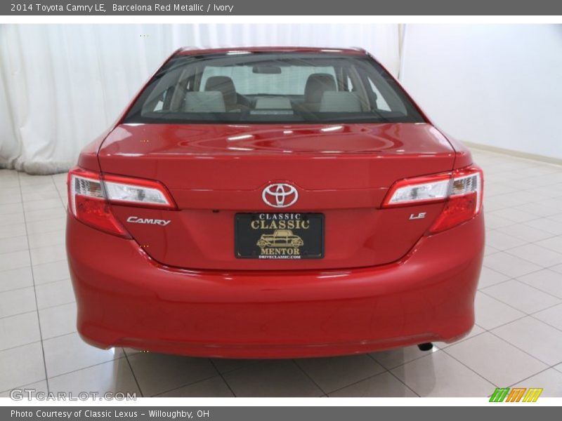Barcelona Red Metallic / Ivory 2014 Toyota Camry LE