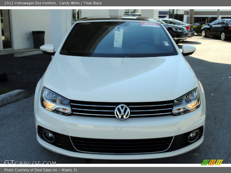 Candy White / Titan Black 2012 Volkswagen Eos Komfort