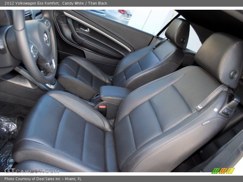 Candy White / Titan Black 2012 Volkswagen Eos Komfort
