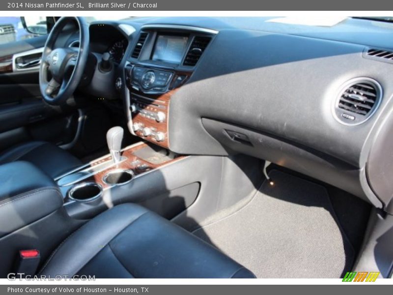 Brilliant Silver / Charcoal 2014 Nissan Pathfinder SL