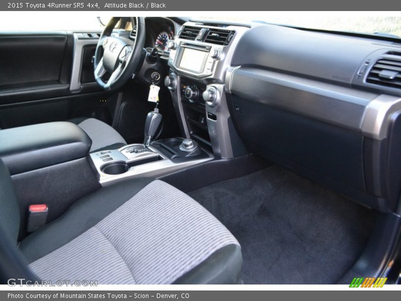 Attitude Black / Black 2015 Toyota 4Runner SR5 4x4
