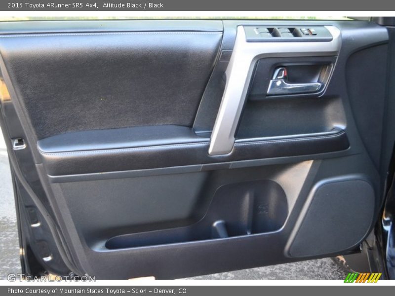 Attitude Black / Black 2015 Toyota 4Runner SR5 4x4
