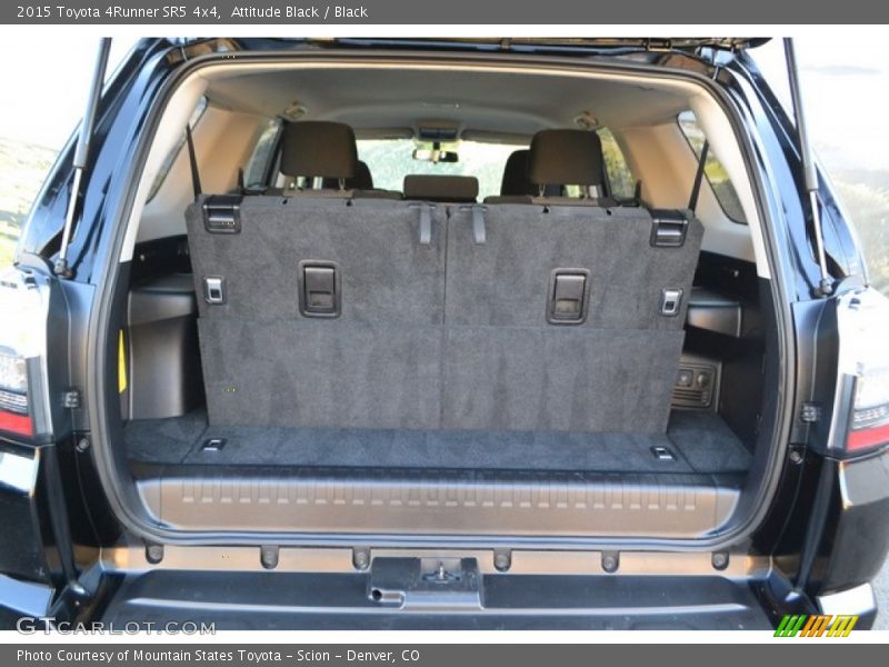 Attitude Black / Black 2015 Toyota 4Runner SR5 4x4