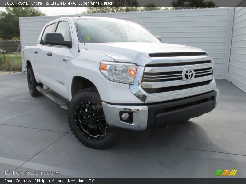 Super White / Black 2016 Toyota Tundra TSS CrewMax 4x4