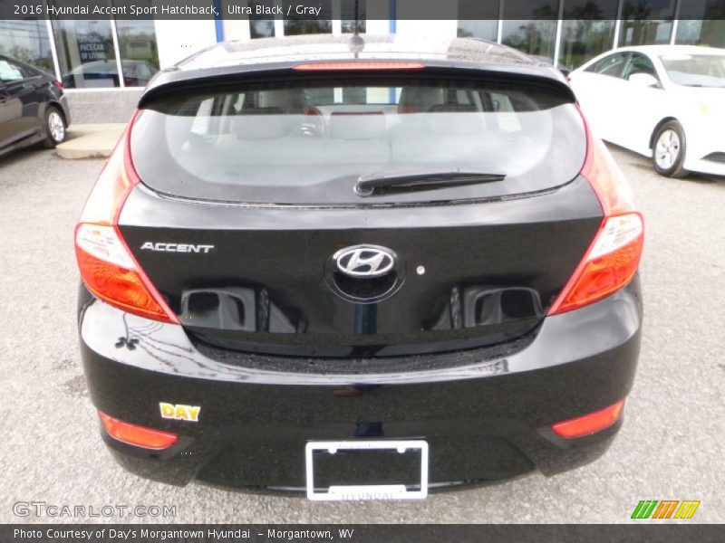 Ultra Black / Gray 2016 Hyundai Accent Sport Hatchback