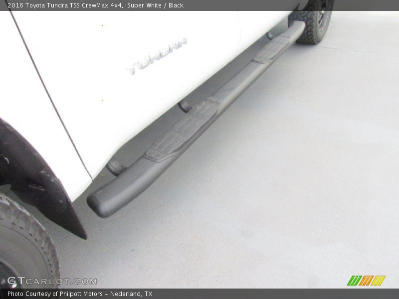 Super White / Black 2016 Toyota Tundra TSS CrewMax 4x4
