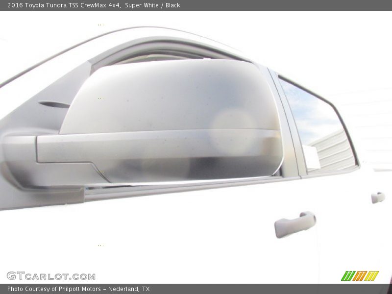 Super White / Black 2016 Toyota Tundra TSS CrewMax 4x4