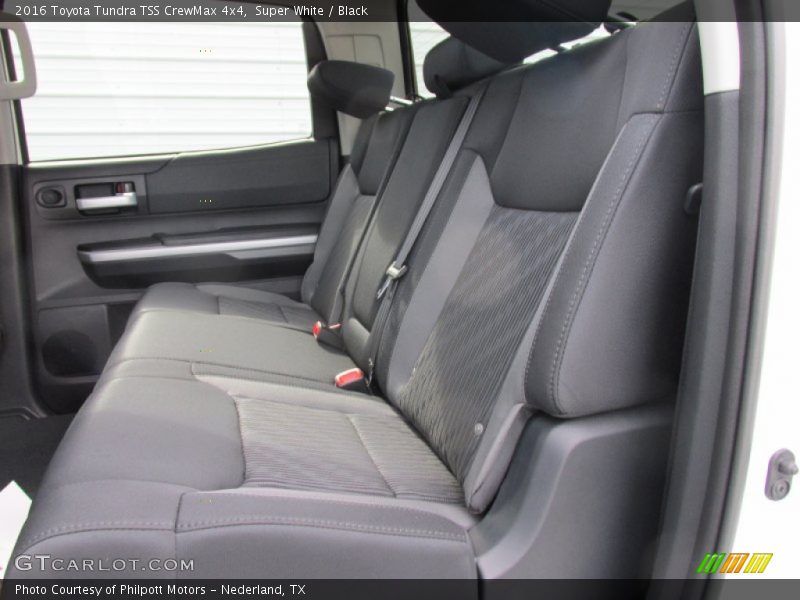 Super White / Black 2016 Toyota Tundra TSS CrewMax 4x4