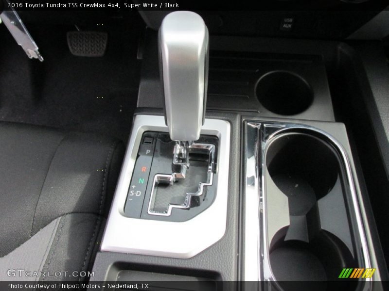 Super White / Black 2016 Toyota Tundra TSS CrewMax 4x4