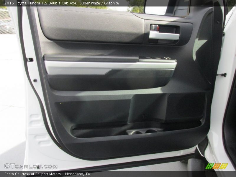 Super White / Graphite 2016 Toyota Tundra TSS Double Cab 4x4