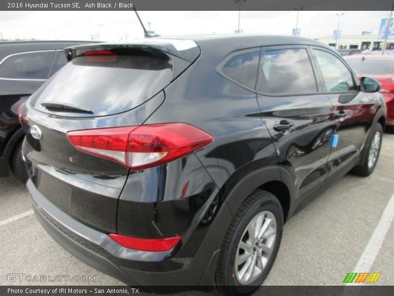 Ash Black / Black 2016 Hyundai Tucson SE