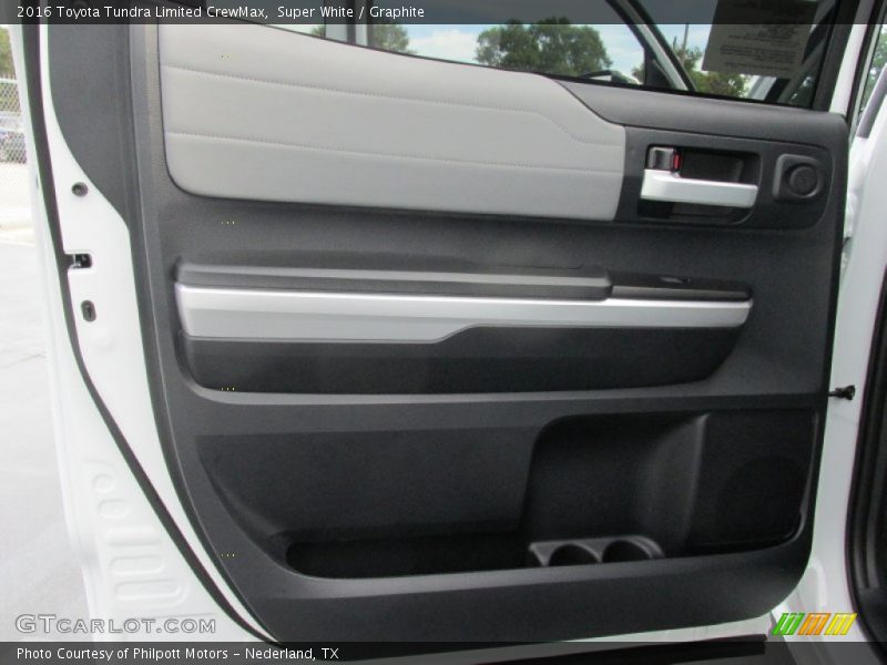 Super White / Graphite 2016 Toyota Tundra Limited CrewMax