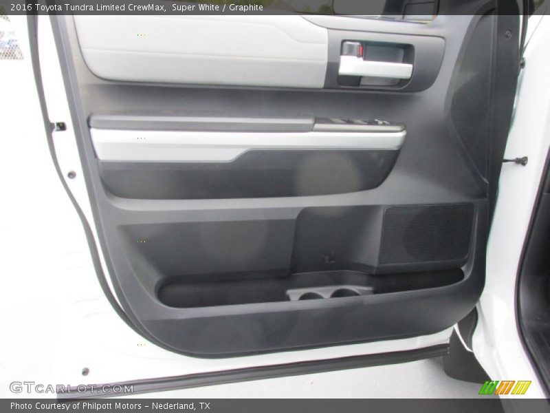 Super White / Graphite 2016 Toyota Tundra Limited CrewMax