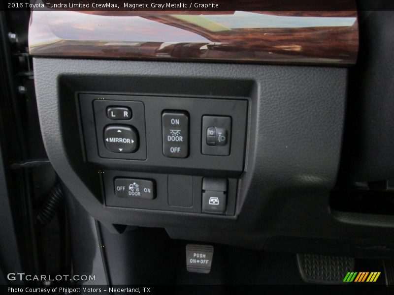 Controls of 2016 Tundra Limited CrewMax