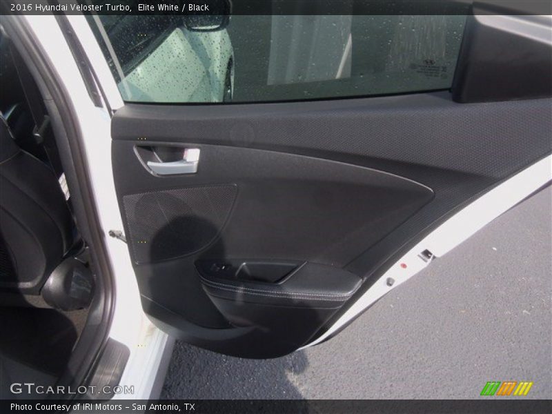 Elite White / Black 2016 Hyundai Veloster Turbo