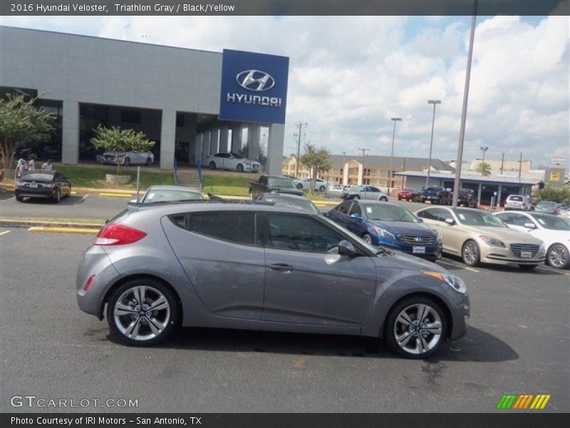 Triathlon Gray / Black/Yellow 2016 Hyundai Veloster