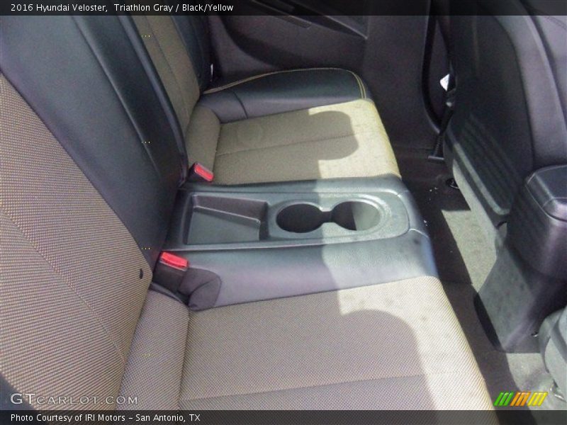 Triathlon Gray / Black/Yellow 2016 Hyundai Veloster