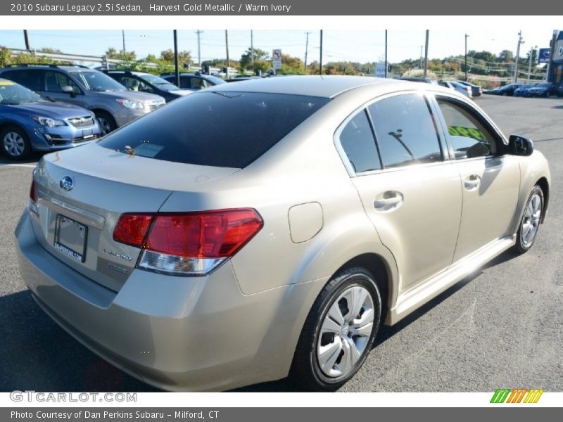 Harvest Gold Metallic / Warm Ivory 2010 Subaru Legacy 2.5i Sedan