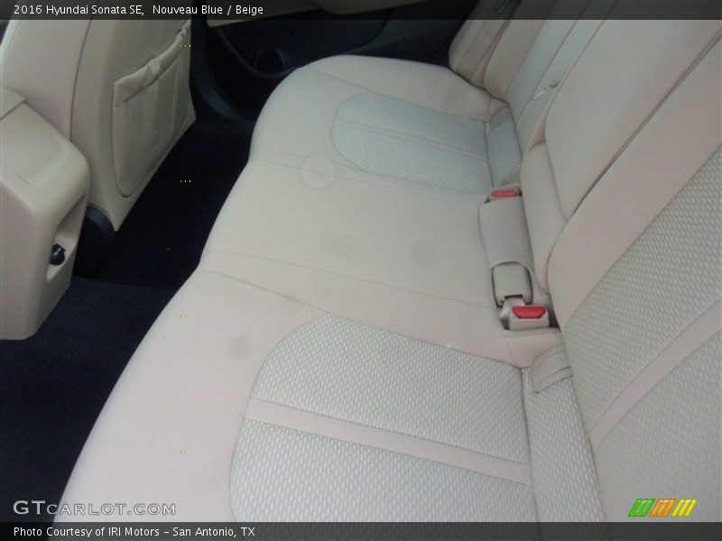 Nouveau Blue / Beige 2016 Hyundai Sonata SE