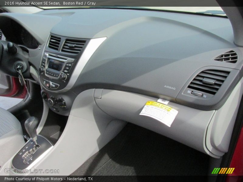 Boston Red / Gray 2016 Hyundai Accent SE Sedan