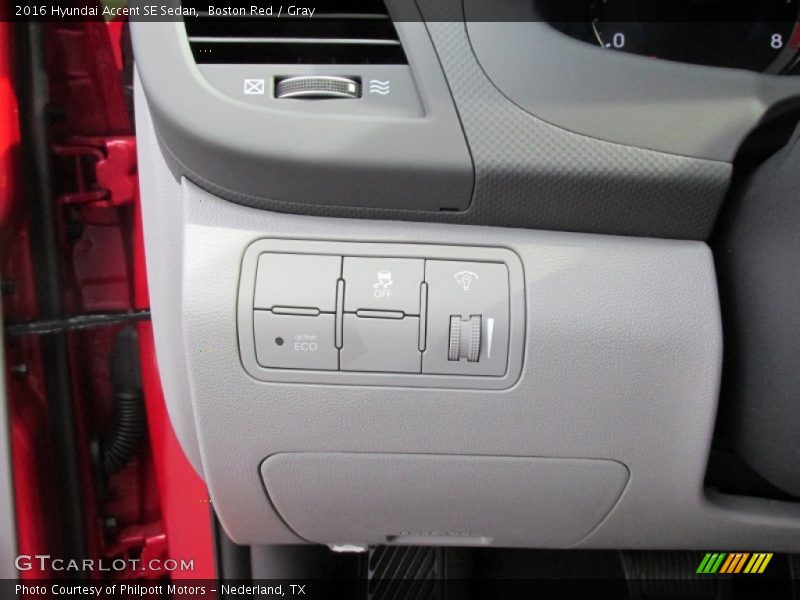 Boston Red / Gray 2016 Hyundai Accent SE Sedan